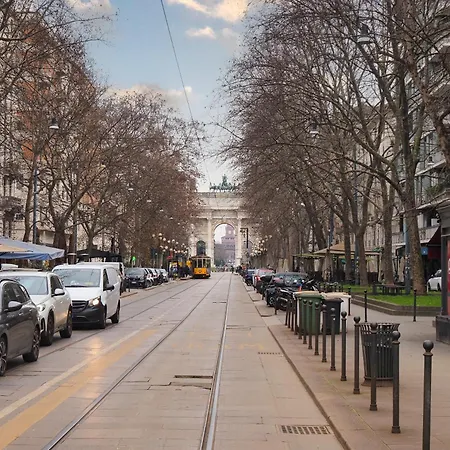 Arco Della Pace Charming Διαμέρισμα *